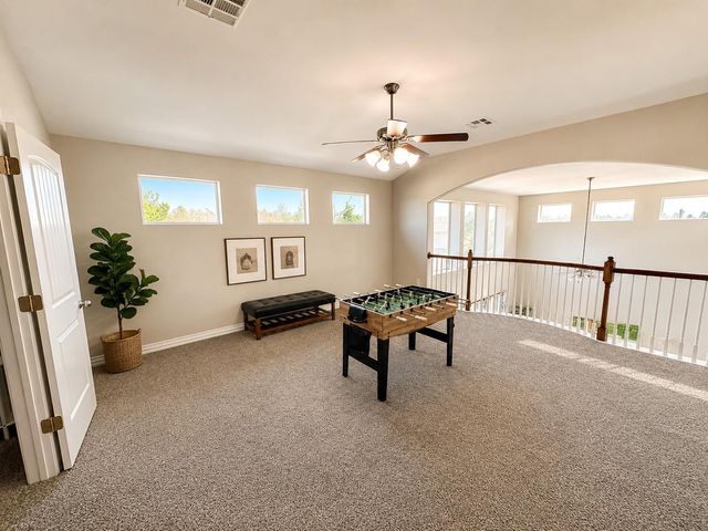 237 Cardinal DR, Bastrop, TX 78659