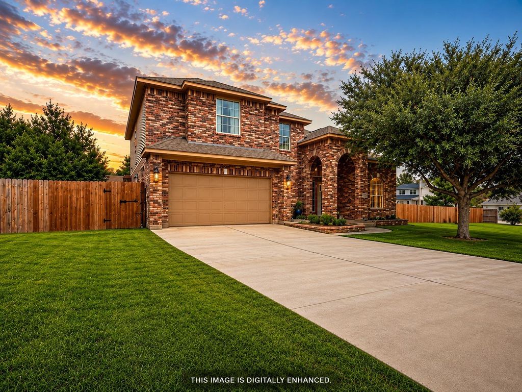 237 Cardinal DR, Bastrop, TX 78659