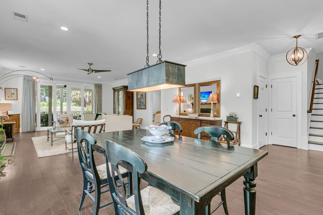 5209 Forest Oaks Drive, Hollywood, SC 29449