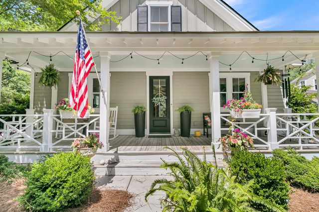 5209 Forest Oaks Drive, Hollywood, SC 29449