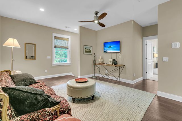 5209 Forest Oaks Drive, Hollywood, SC 29449