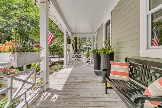 5209 Forest Oaks Drive, Hollywood, SC 29449