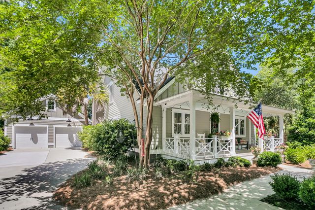 5209 Forest Oaks Drive, Hollywood, SC 29449