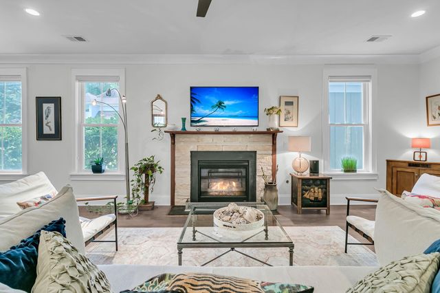 5209 Forest Oaks Drive, Hollywood, SC 29449
