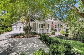5209 Forest Oaks Drive, Hollywood, SC 29449