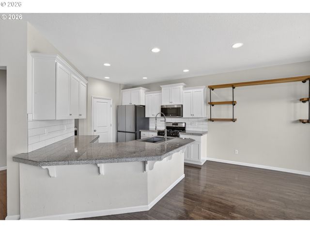 51380 Sw RANDSTAD St, Scappoose, OR 97056