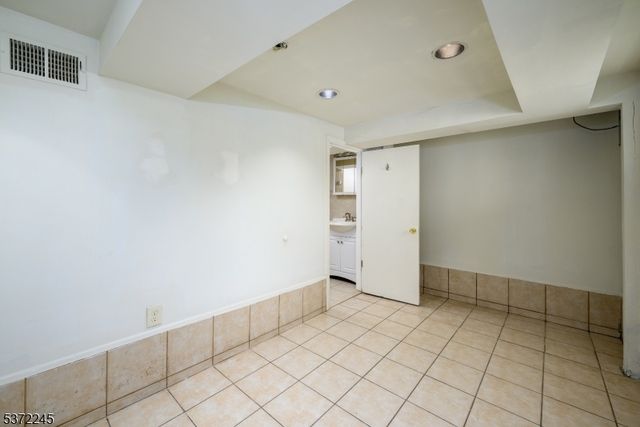 307 Lincoln St, Linden City, NJ 07036