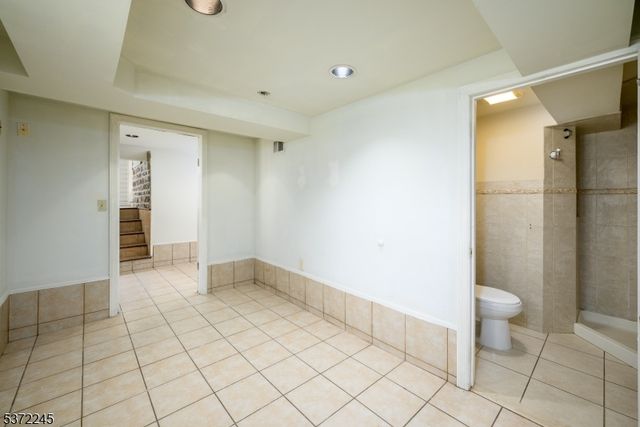 307 Lincoln St, Linden City, NJ 07036