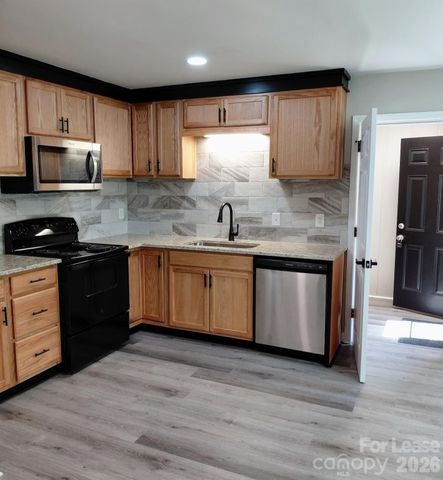 7714 Albemarle Road, Charlotte, NC 28227