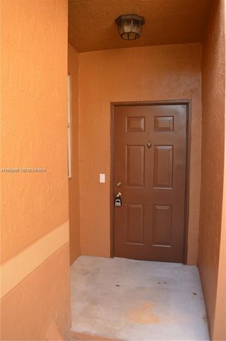 1497 Veracruz Ln 4-14, Weston, FL 33327