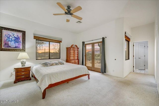 39258 N RIDGEWAY Drive, Cave Creek, AZ 85331