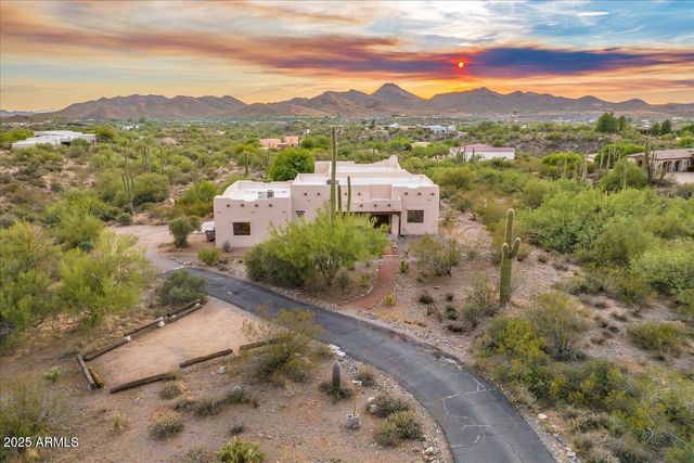 39258 N RIDGEWAY Drive, Cave Creek, AZ 85331