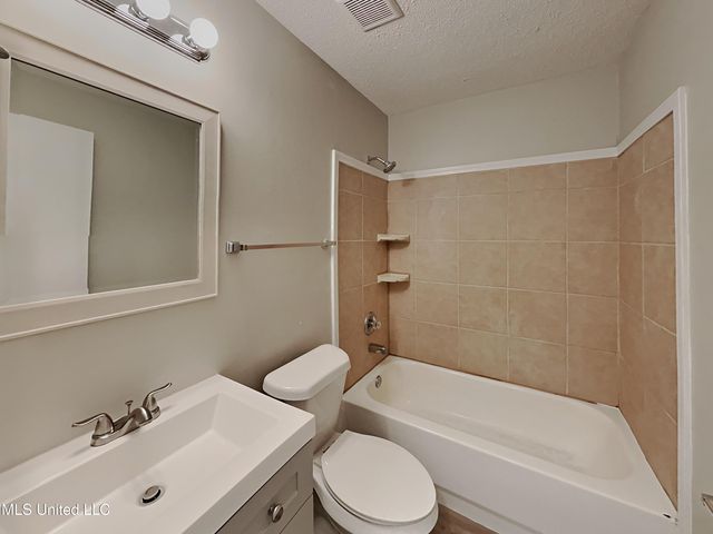 5409 Smallwood Cove, Horn Lake, MS 38637