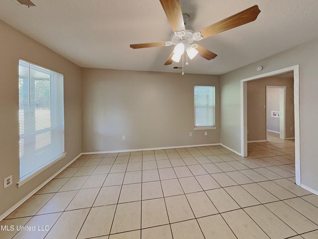 5409 Smallwood Cove, Horn Lake, MS 38637