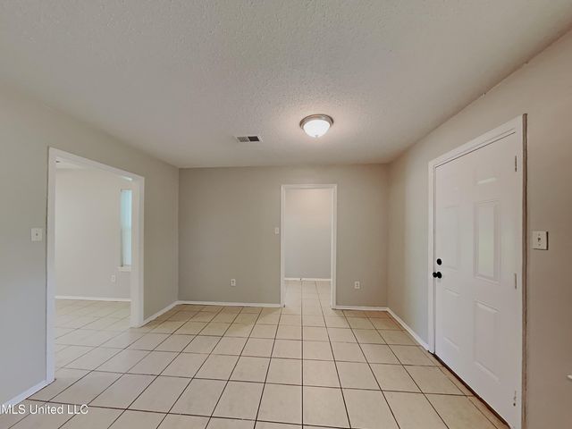5409 Smallwood Cove, Horn Lake, MS 38637