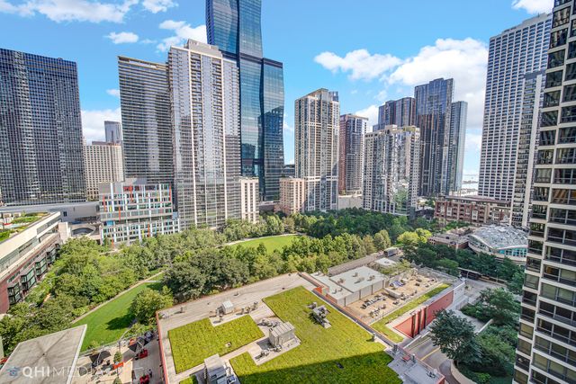 340 E RANDOLPH Street 1302, Chicago, IL 60601