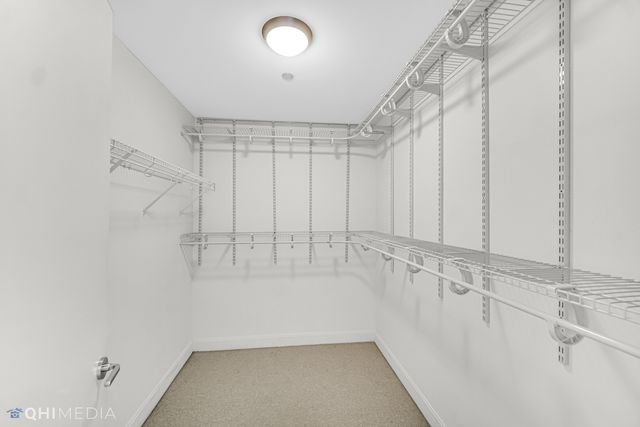 340 E RANDOLPH Street 1302, Chicago, IL 60601