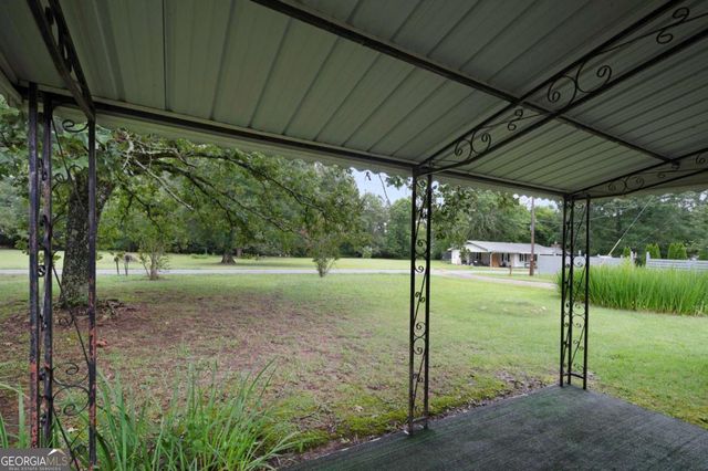 154 County Line Road, Plainville, GA 30733
