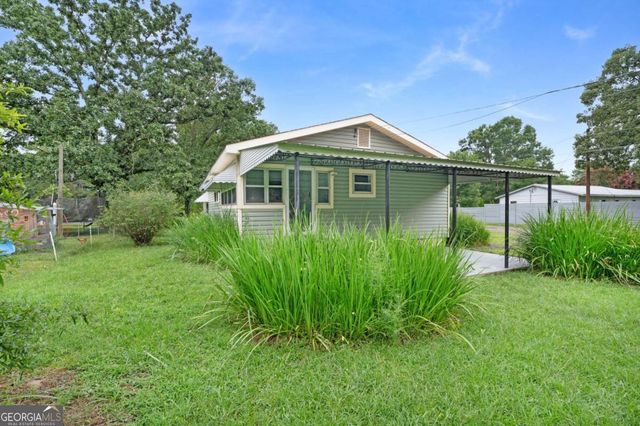 154 County Line Road, Plainville, GA 30733