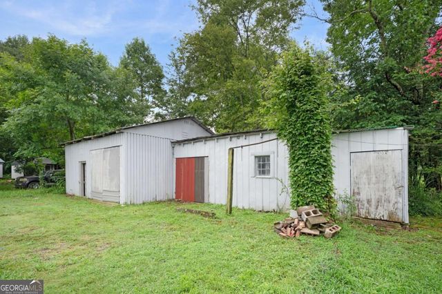 154 County Line Road, Plainville, GA 30733