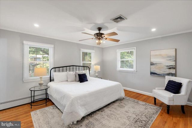 6163 KELLOGG DR, Mclean, VA 22101