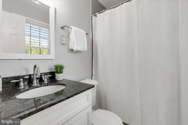 6163 KELLOGG DR, Mclean, VA 22101