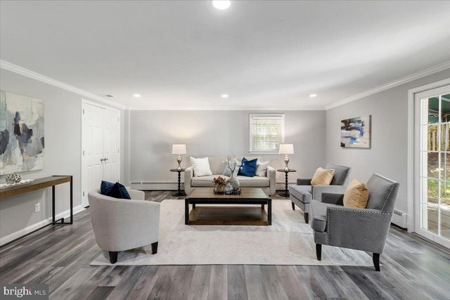 6163 KELLOGG DR, Mclean, VA 22101