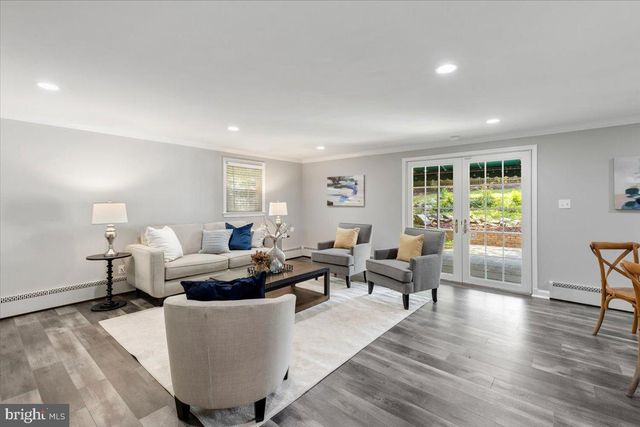 6163 KELLOGG DR, Mclean, VA 22101