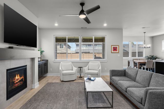 20850 SE Delta Drive, Bend, OR 97702