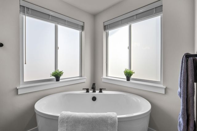 20850 SE Delta Drive, Bend, OR 97702