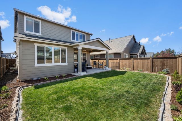 20850 SE Delta Drive, Bend, OR 97702