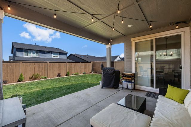 20850 SE Delta Drive, Bend, OR 97702