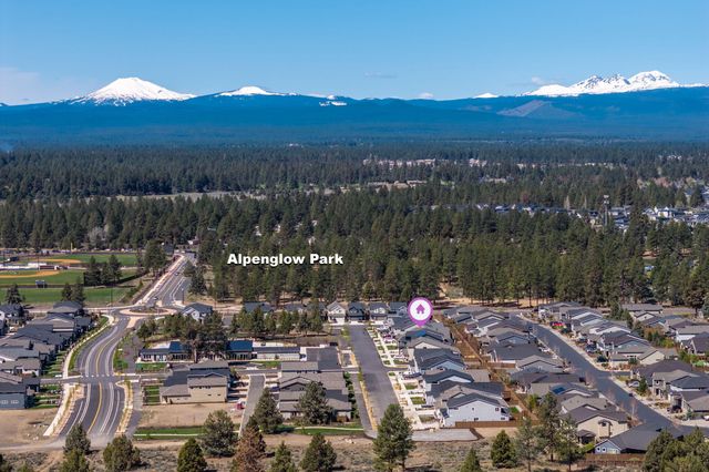 20850 SE Delta Drive, Bend, OR 97702