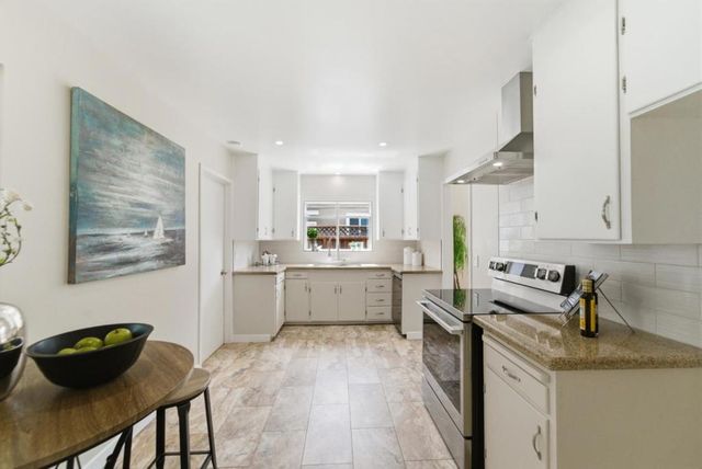 381 Manchester Avenue, Campbell, CA 95008