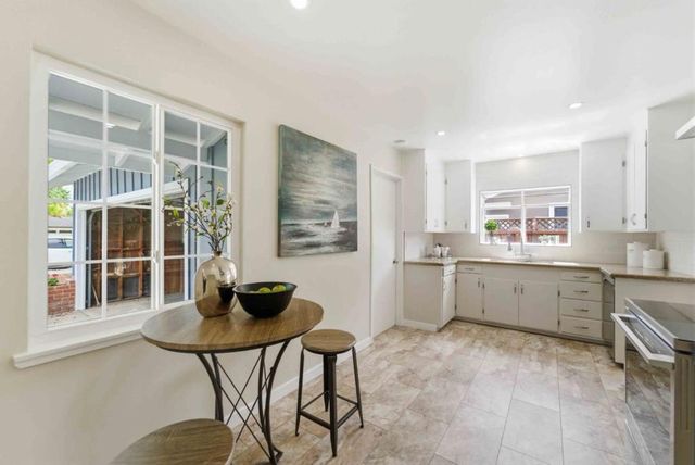 381 Manchester Avenue, Campbell, CA 95008