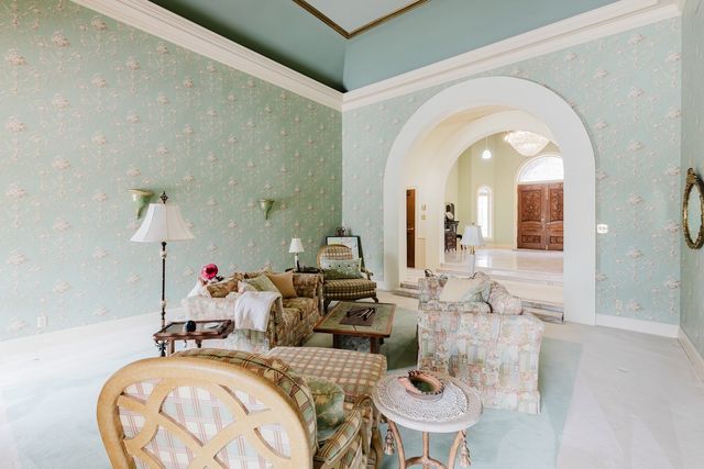 319 Country Club Lane, Harrisburg, IL 62946