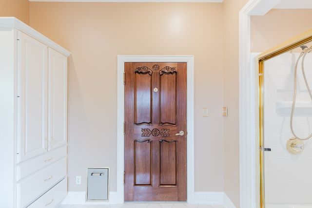 319 Country Club Lane, Harrisburg, IL 62946