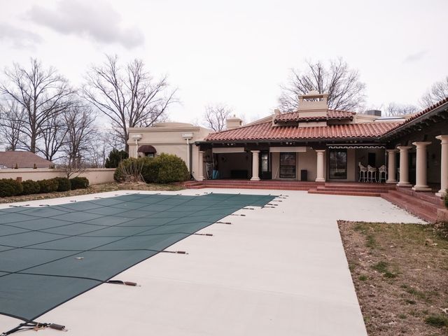 319 Country Club Lane, Harrisburg, IL 62946