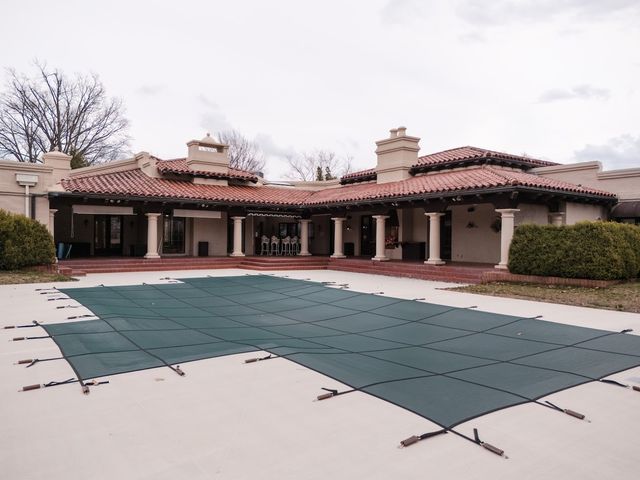 319 Country Club Lane, Harrisburg, IL 62946