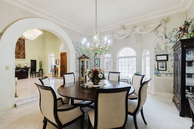 319 Country Club Lane, Harrisburg, IL 62946