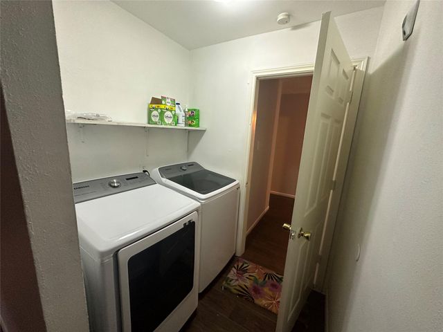 9939 Valley Park Drive, Houston, TX 77078