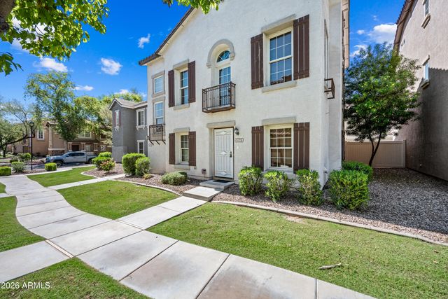 5724 S 21ST Place, Phoenix, AZ 85040