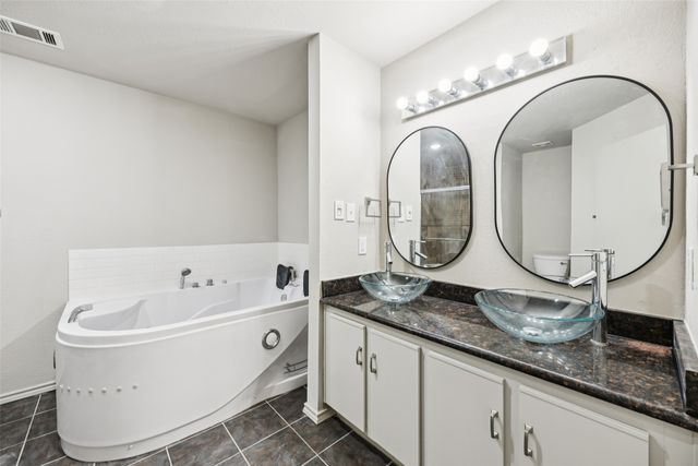 5601 Chimney Rock Drive, Arlington, TX 76017