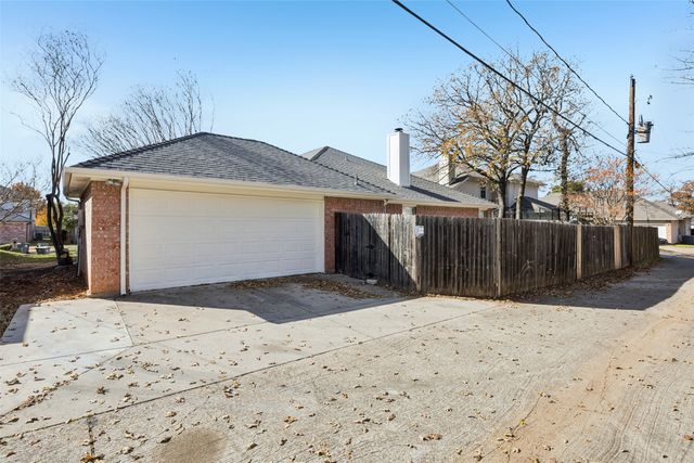 5601 Chimney Rock Drive, Arlington, TX 76017