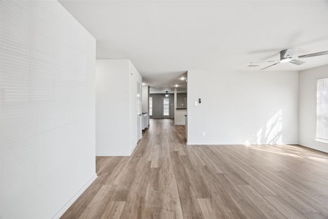 5601 Chimney Rock Drive, Arlington, TX 76017