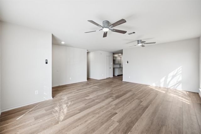 5601 Chimney Rock Drive, Arlington, TX 76017