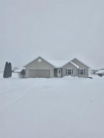 53427 Ridgeview Circle, Paw Paw, MI 49079