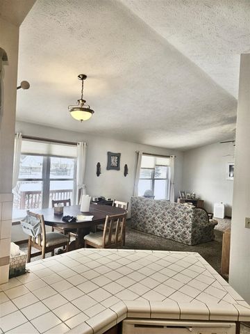 53427 Ridgeview Circle, Paw Paw, MI 49079