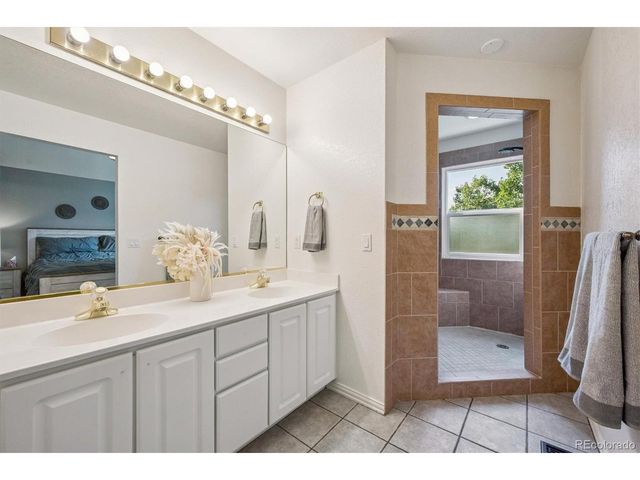 183 Quaker Way, Golden, CO 80401