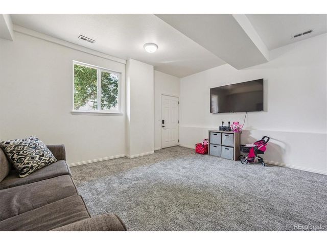 183 Quaker Way, Golden, CO 80401